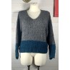 Pull PANTONE gris