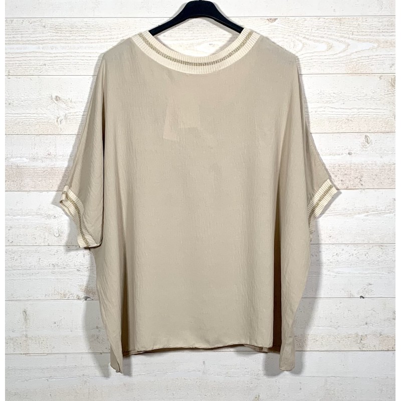 Teeshirt OVER beige